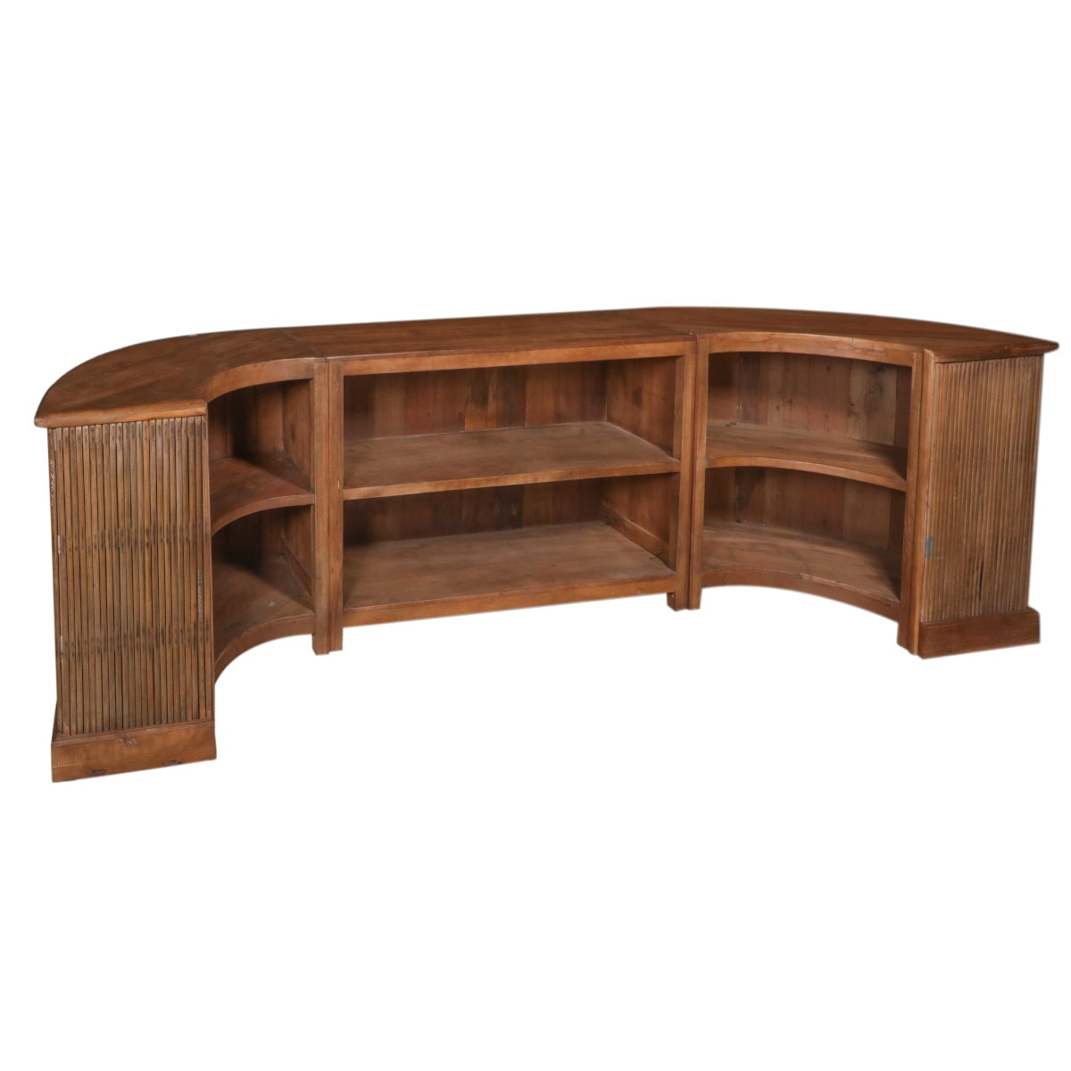 Table de bar artisanale avec étagères