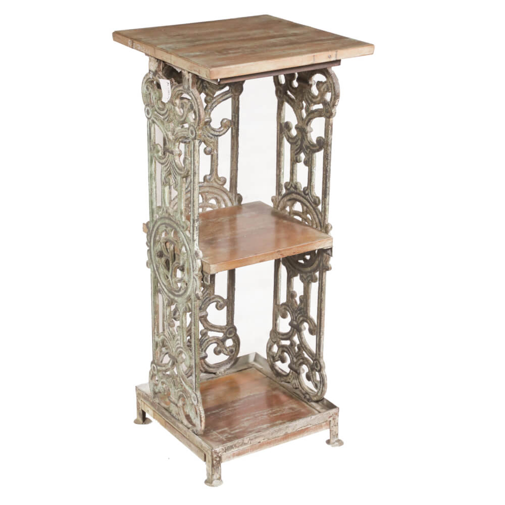 Petit porte-manteau en fer avec étagère en teck