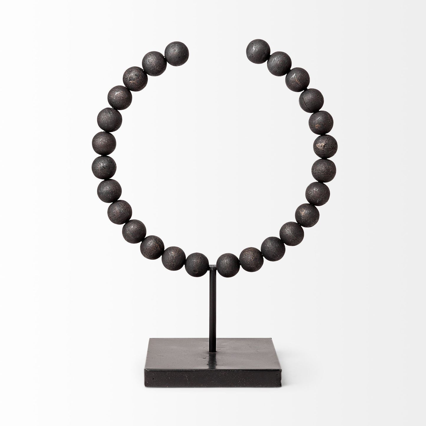 Sculpture de la sphère noire de Tulane