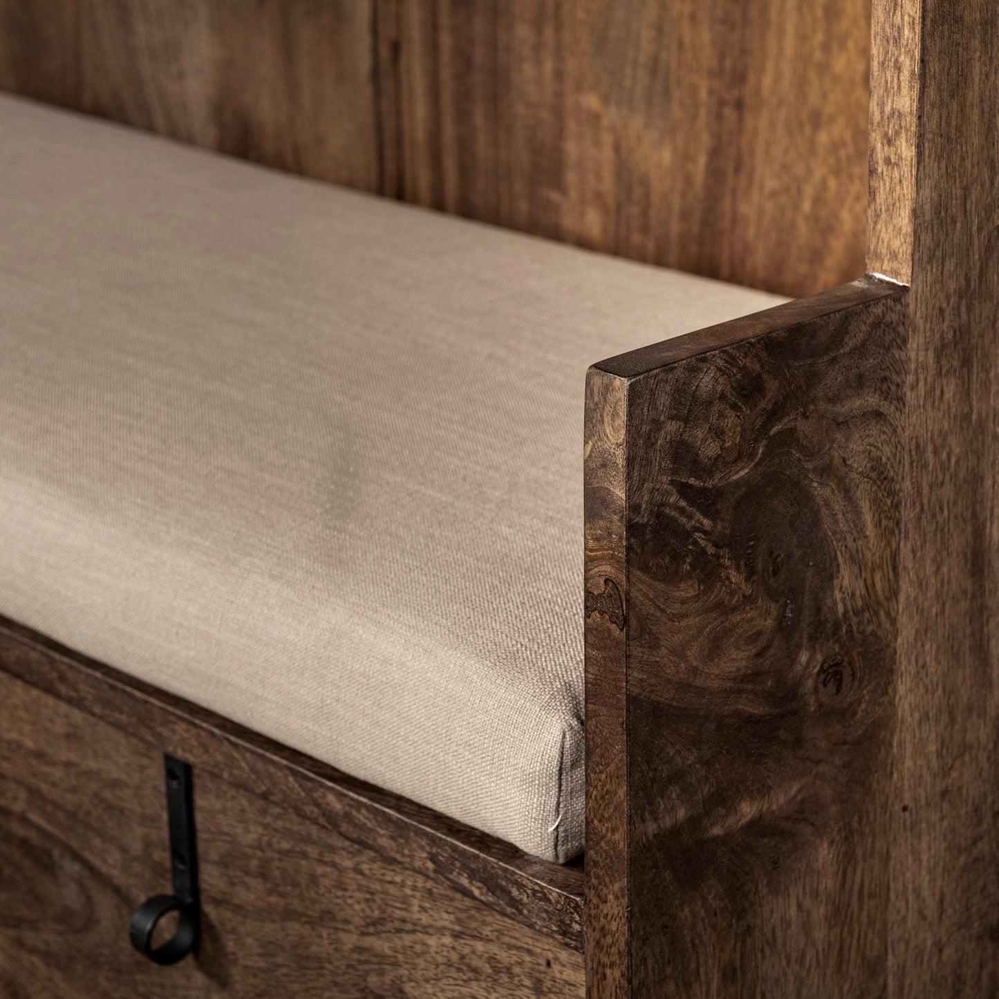 Arbre de Glenn Hall avec banc