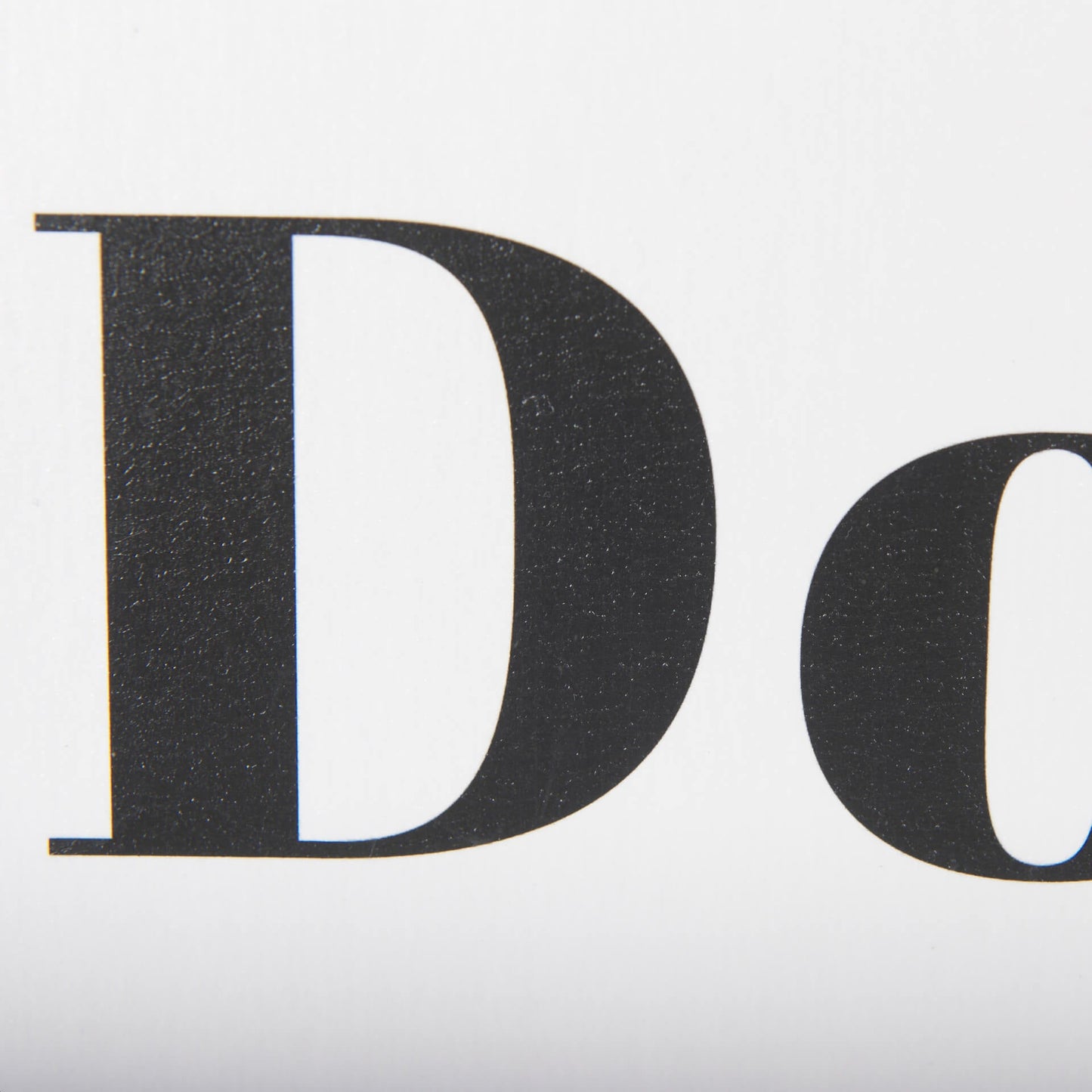 Ne quittez pas l'œuvre encadrée