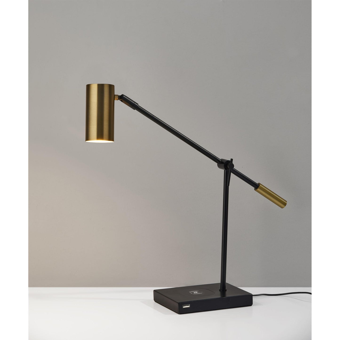 Lampe de bureau LED Colette Charge