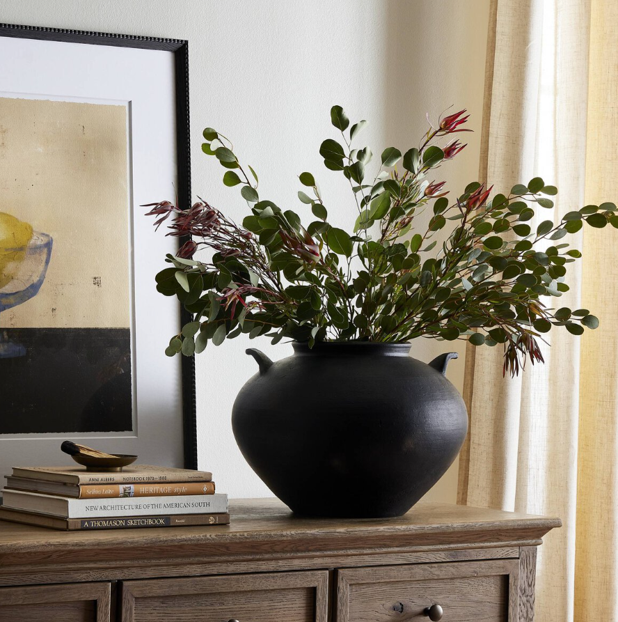 Vase Civita Amber Lewis x Four Hands