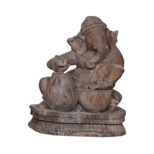 Ganesh en bois fabriqué artisanalement