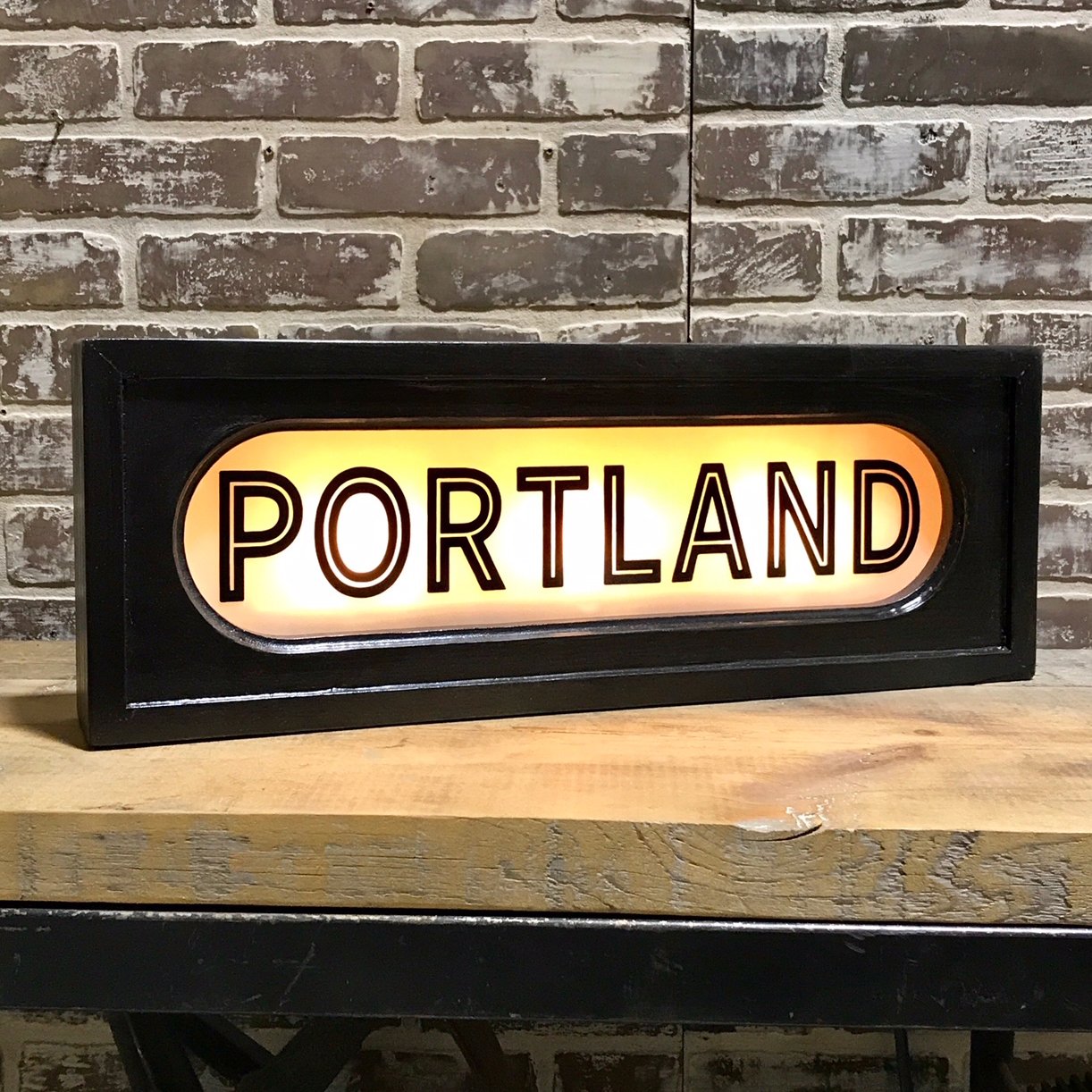 Enseigne lumineuse de style vintage Portland