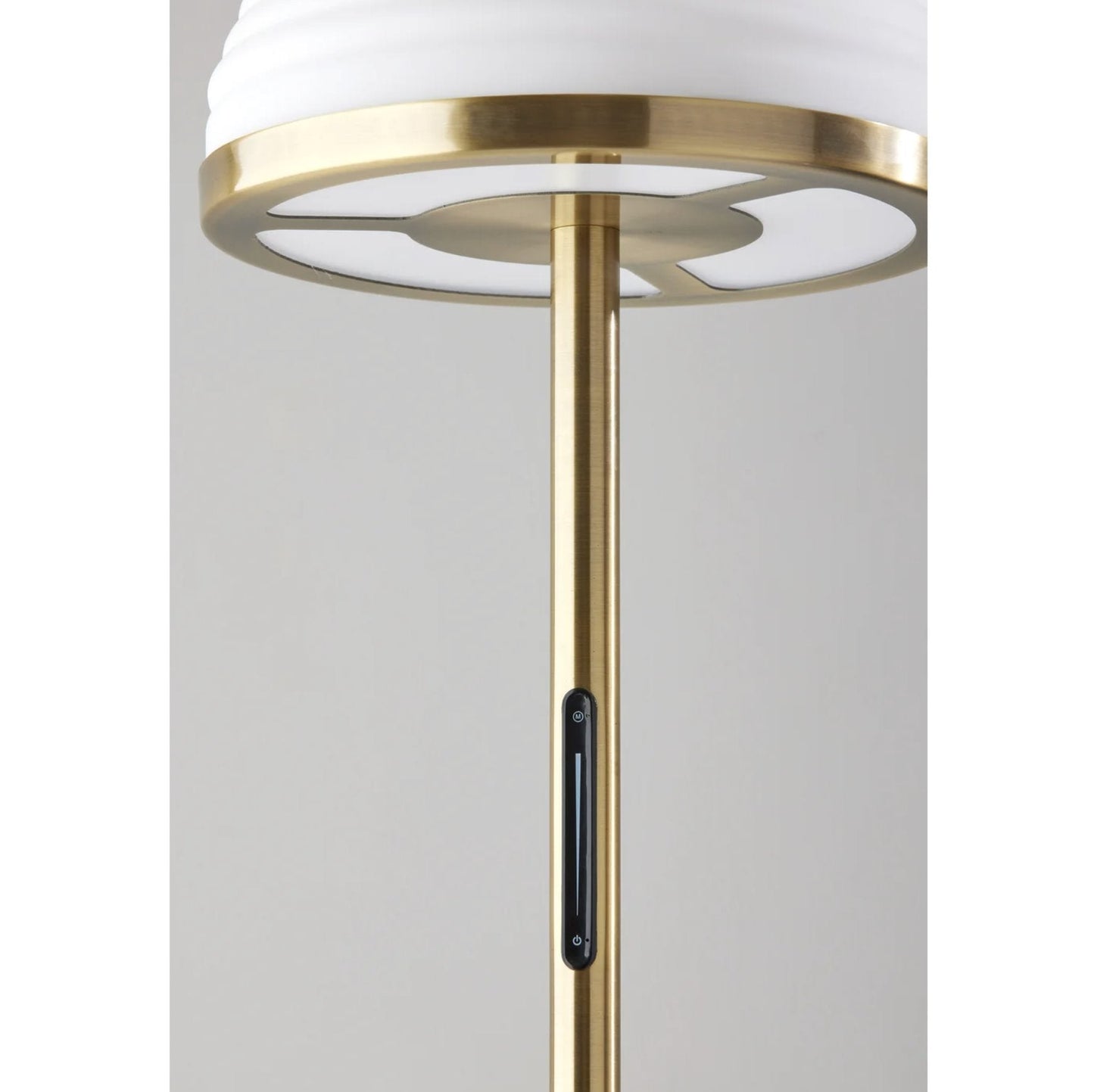 Lampadaire LED Juliana