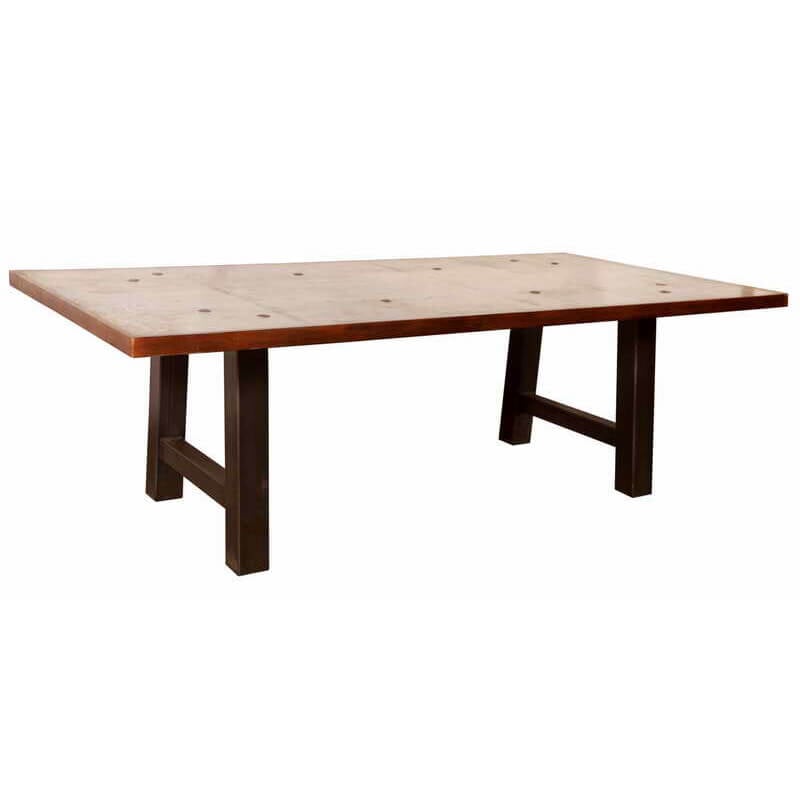 Table de salle à manger en bois avec pieds en fer