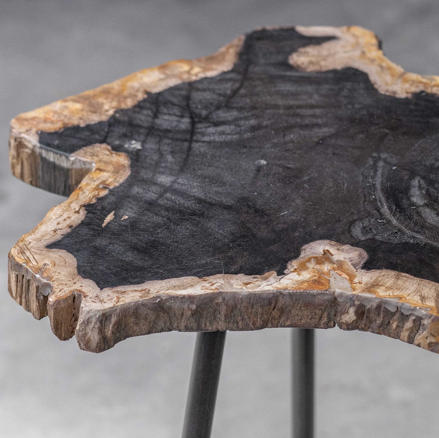 Table d'appoint Mircea