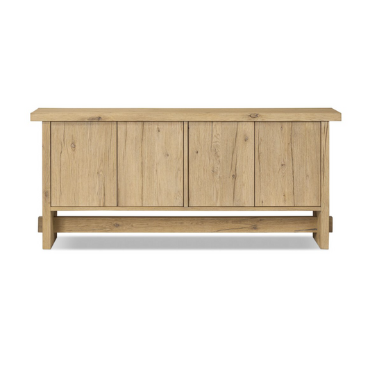 Buffet Norely à quatre mains d'Amber Lewis