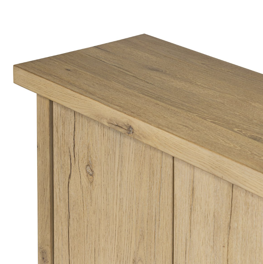 Buffet Norely à quatre mains d'Amber Lewis