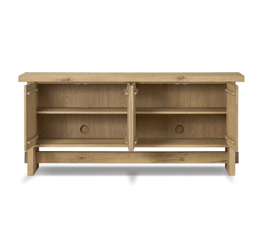 Buffet Norely à quatre mains d'Amber Lewis