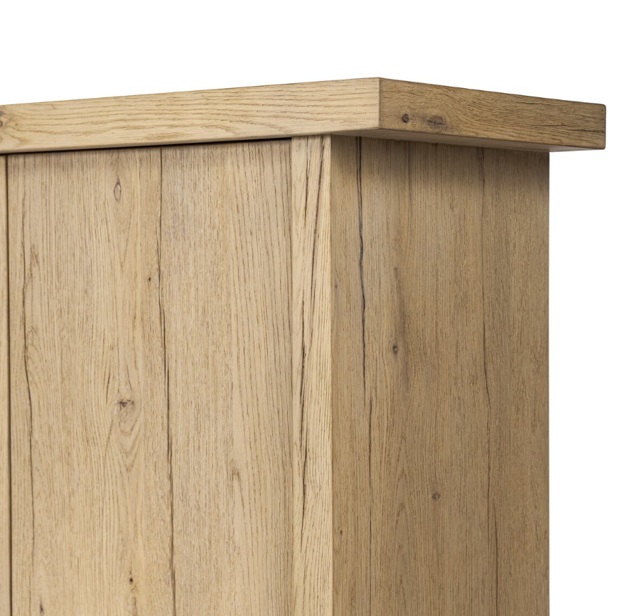 Buffet Norely à quatre mains d'Amber Lewis