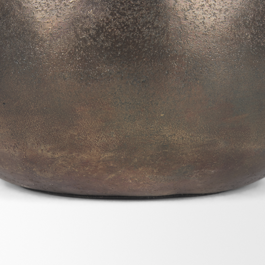 Jardinières en métal texturé Quade