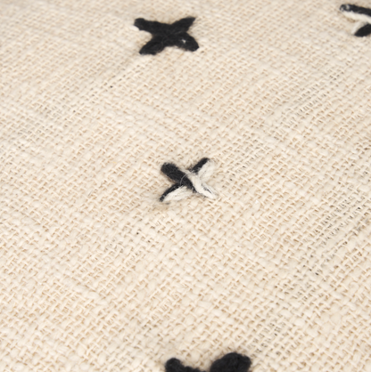 Pouf en laine Saanvi