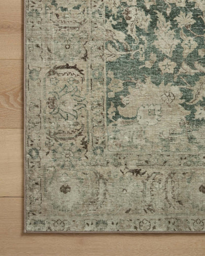Tapis Magnolia Home par Joanna Gaines × Loloi Sinclair, coloris Jade/Sable