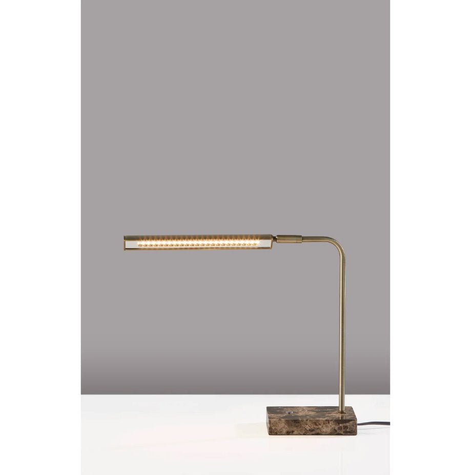 Lampe de bureau LED pour lecteur