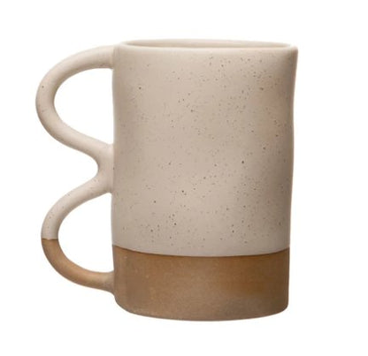 Mug à anse ondulée en grès moucheté mat