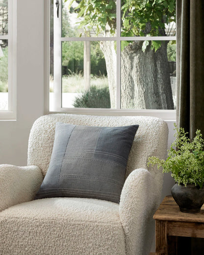 Oreiller Amber Lewis × Loloi Mateo