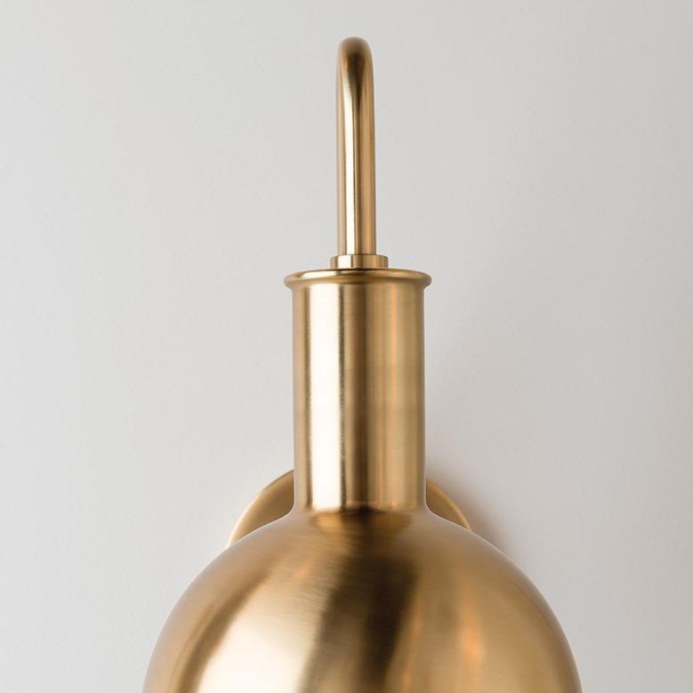 Applique murale Riley