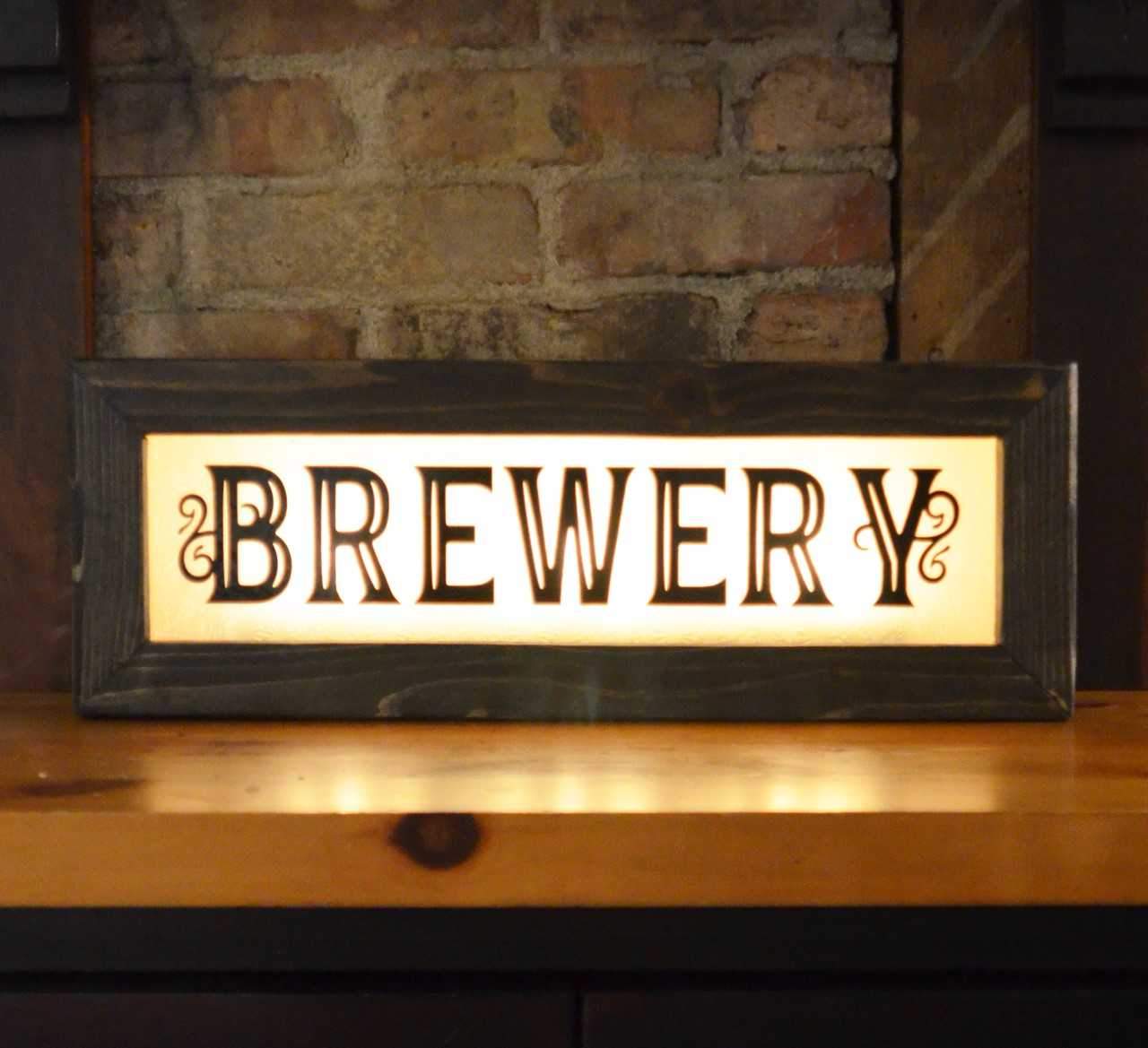 Enseigne lumineuse de brasserie de style vintage