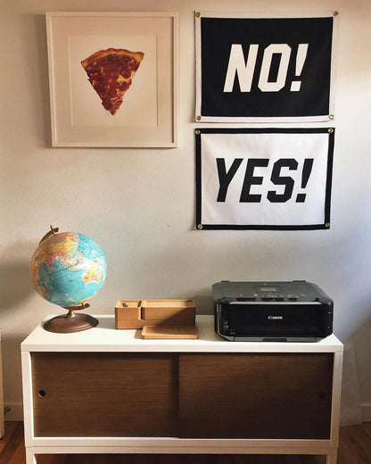 Non ! Drapeau du camp