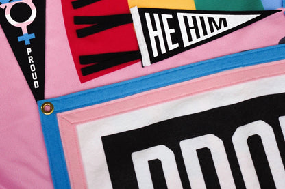 Drapeau de camp Trans Proud